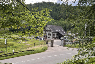 Hébergements randonnées équestres Domaine du Trèfle d’Or - Maison d'hôtes et relais équestre Hébergements randonnées équestres Domaine du Trèfle d’Or - Maison d'hôtes et relais équestre
